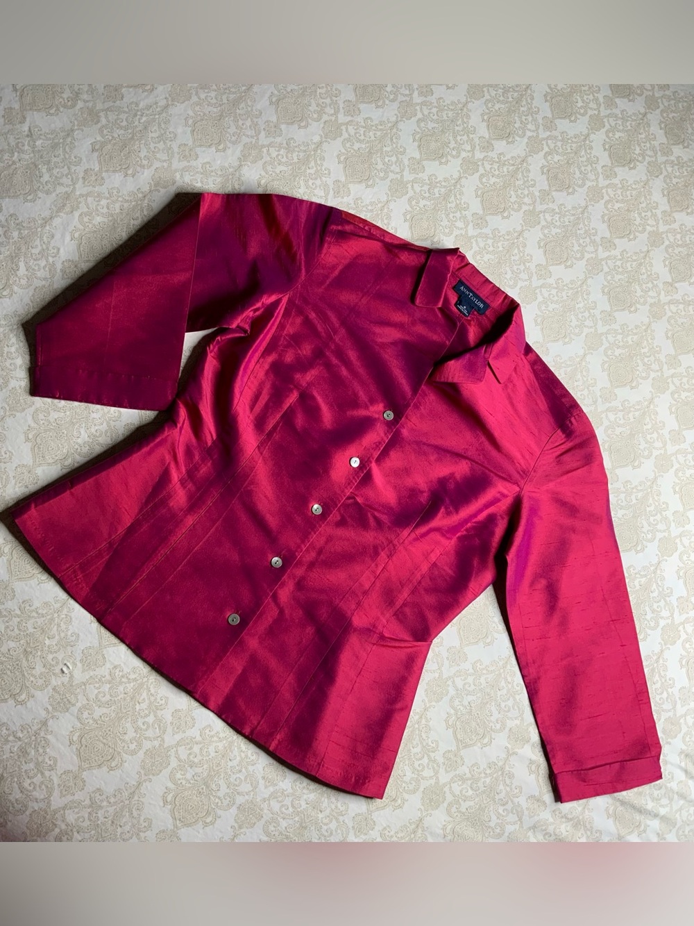 Vintage Ann Taylor 100% Silk Iridescent Button Down Blouse Size 4 Burgundy